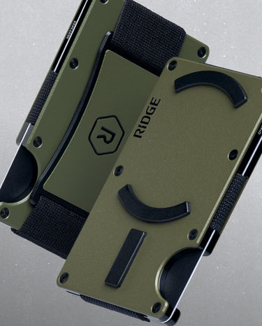 Sweeps 26 capsule tile: MagSafe wallets